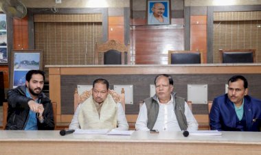 *ରାଉରକେଲାରେ ଚାଲିଥିବା ବିଭିନ୍ନ ଲୋକାଭିମୁଖୀ ଯୋଜନା ଓ ପ୍ରକଳ୍ପ ଗୁଡ଼ିକର ସ୍ଥିତି ସମୀକ୍ଷା କଲେ ଉପବାଚସ୍ପତି*