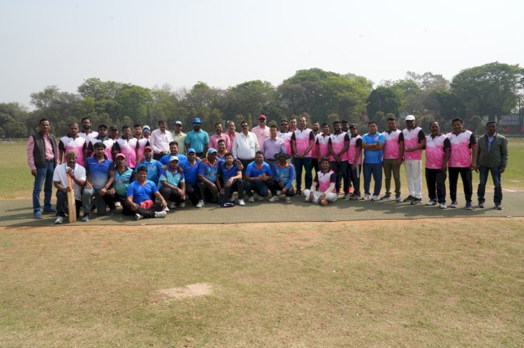 ଜିଲ୍ଲା ପ୍ରଶାସନ ଓ ନାଲକୋ ମଧ୍ୟରେ ବନ୍ଧୁତ୍ଵପୂର୍ଣ୍ଣ କ୍ରିକେଟ ମ୍ୟାଚ୍ ଆୟୋଜିତ
